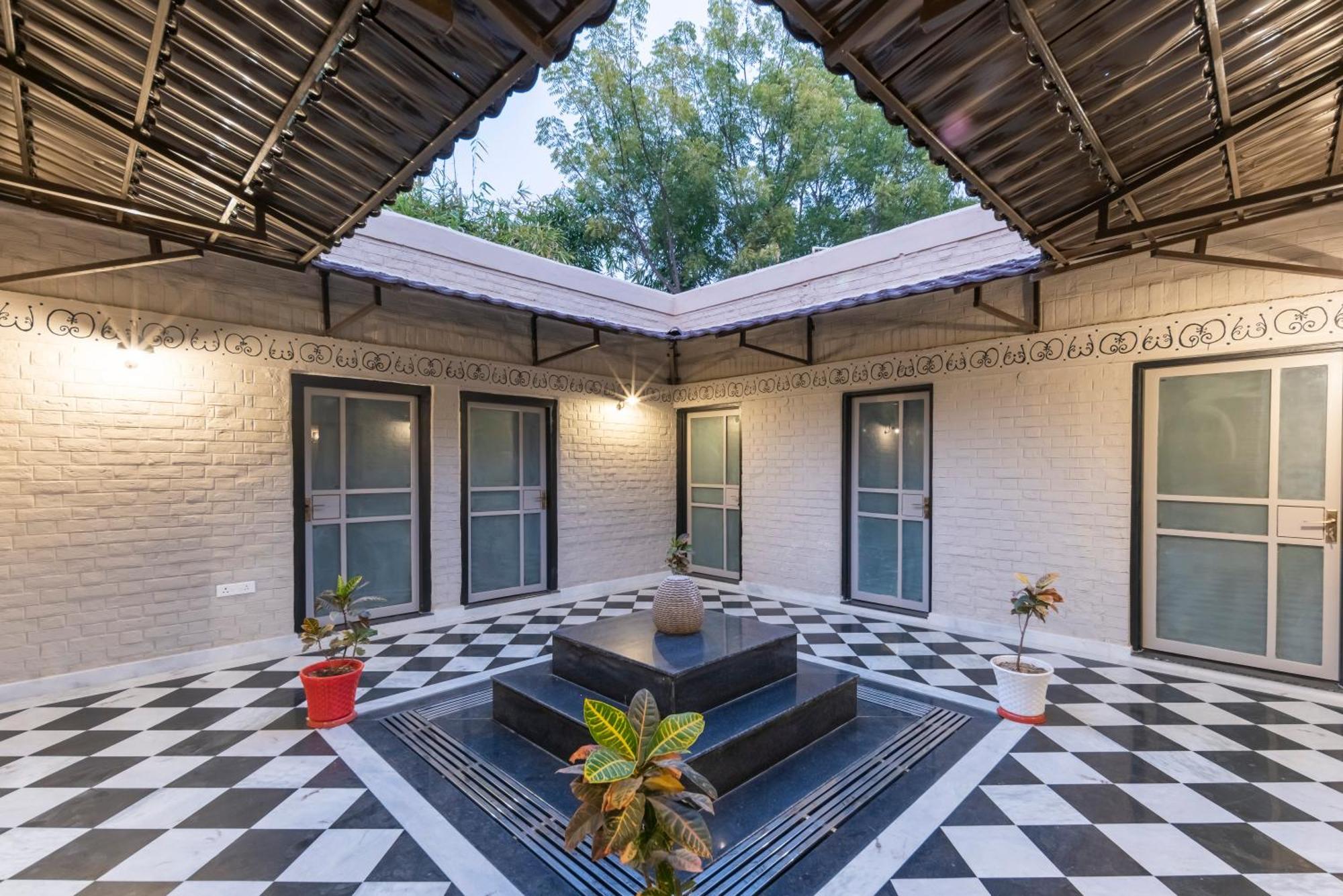 Vanaashrya Resort And Spa Sariska Tehla Exterior photo